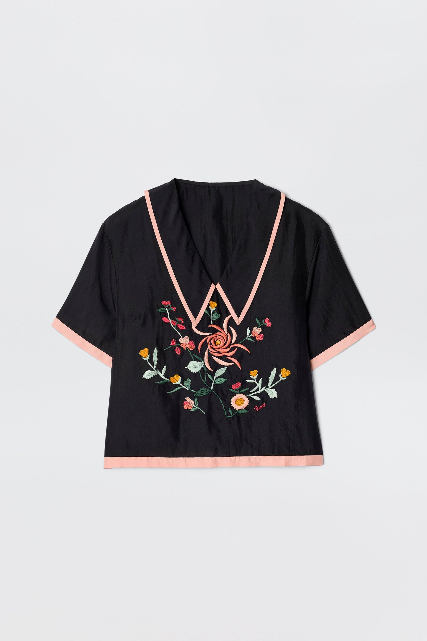 Nicolina - Frida Embroidery Black