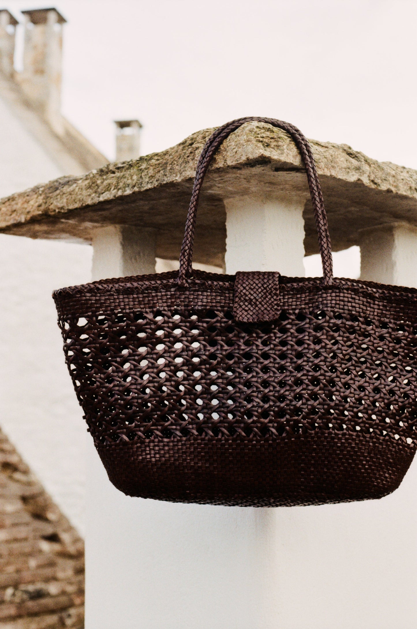 Lucine - Dark Brown