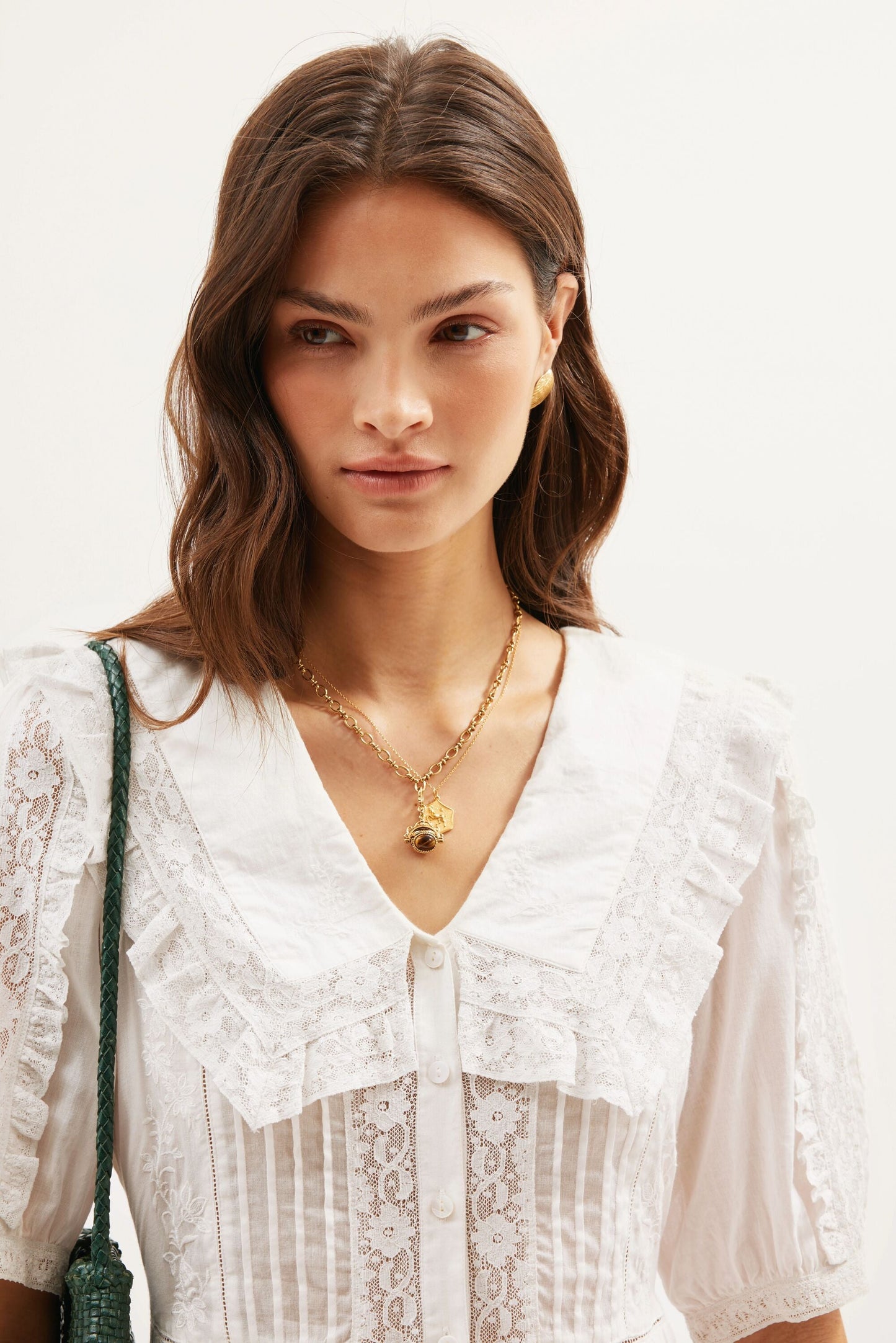 Dove - Pansy Embroidery White