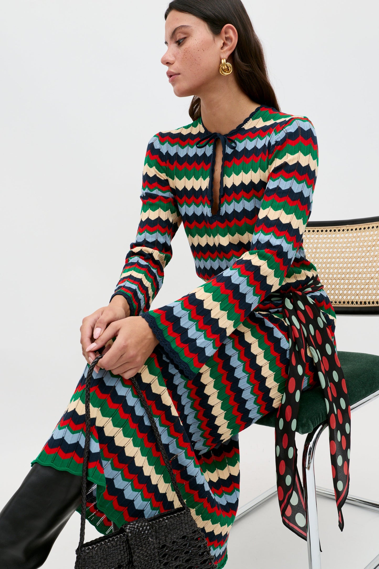 Lucila  -  Retro Chevron Blue