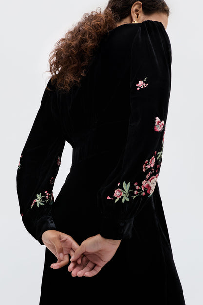 Emory - Blossom Embroidery Pink