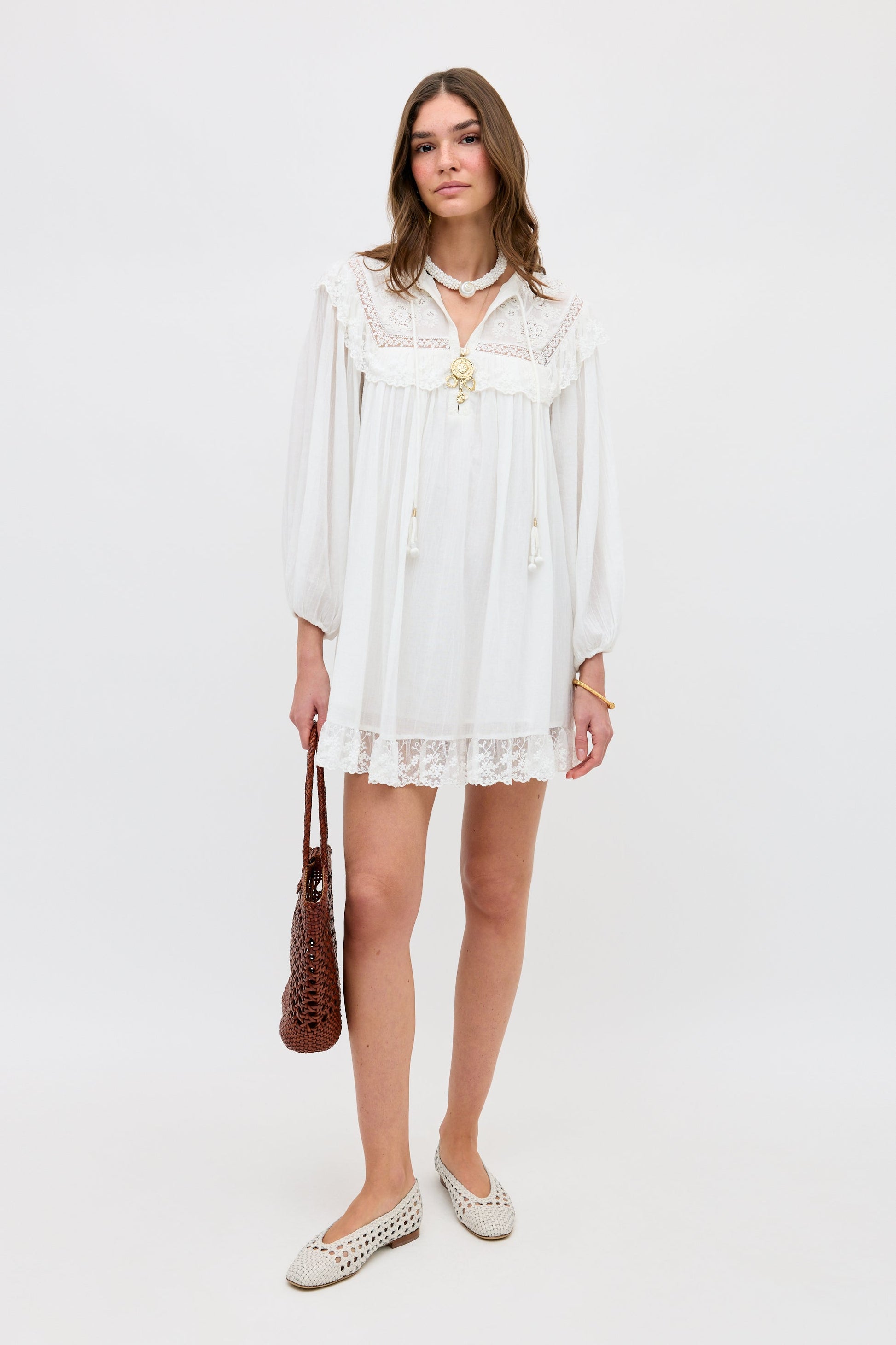 Inez - Lilly Embroidery Ivory