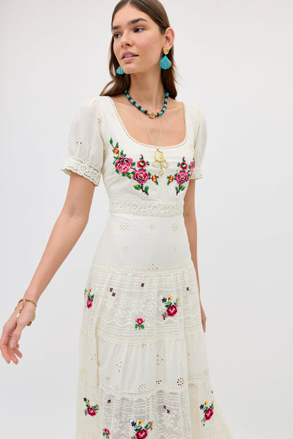 Cady - Spring Rose Embroidery Cream