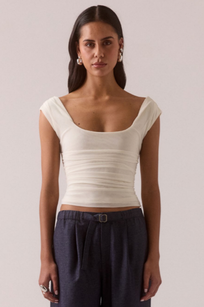 Myraid Scoop Top