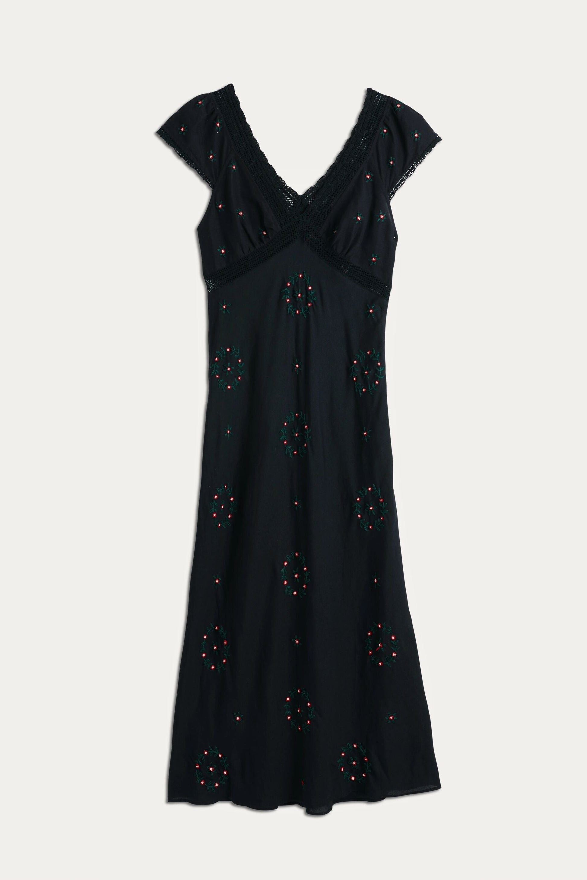 Iggy  -  Rose Trail Embroidery Black